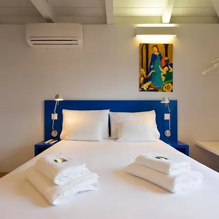 Popart Flat 6 Fantastic View Апартаменты